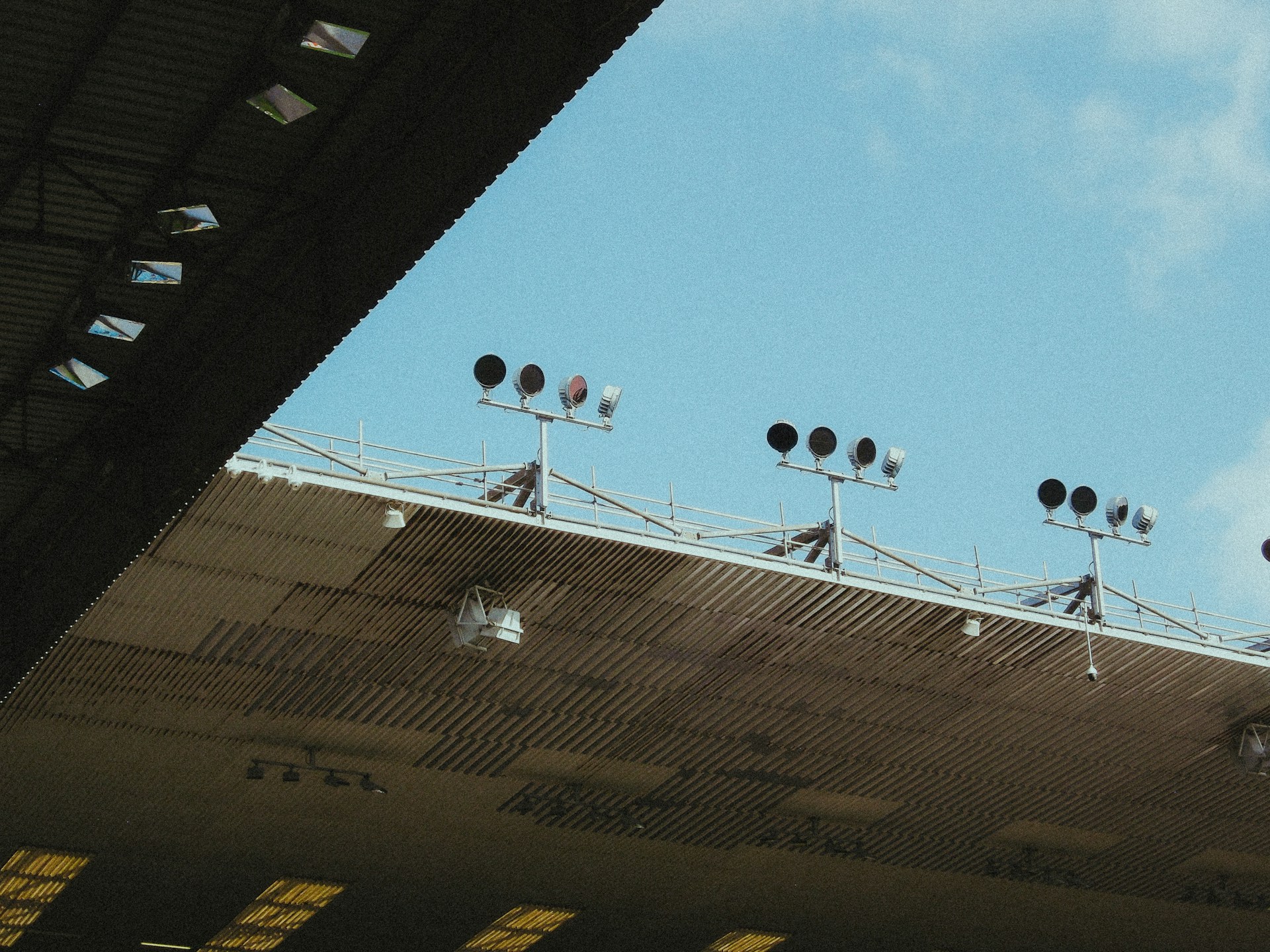 Crystal Palace biljetter – officiella matchbiljetter och paketresor från Dynamo Sports.